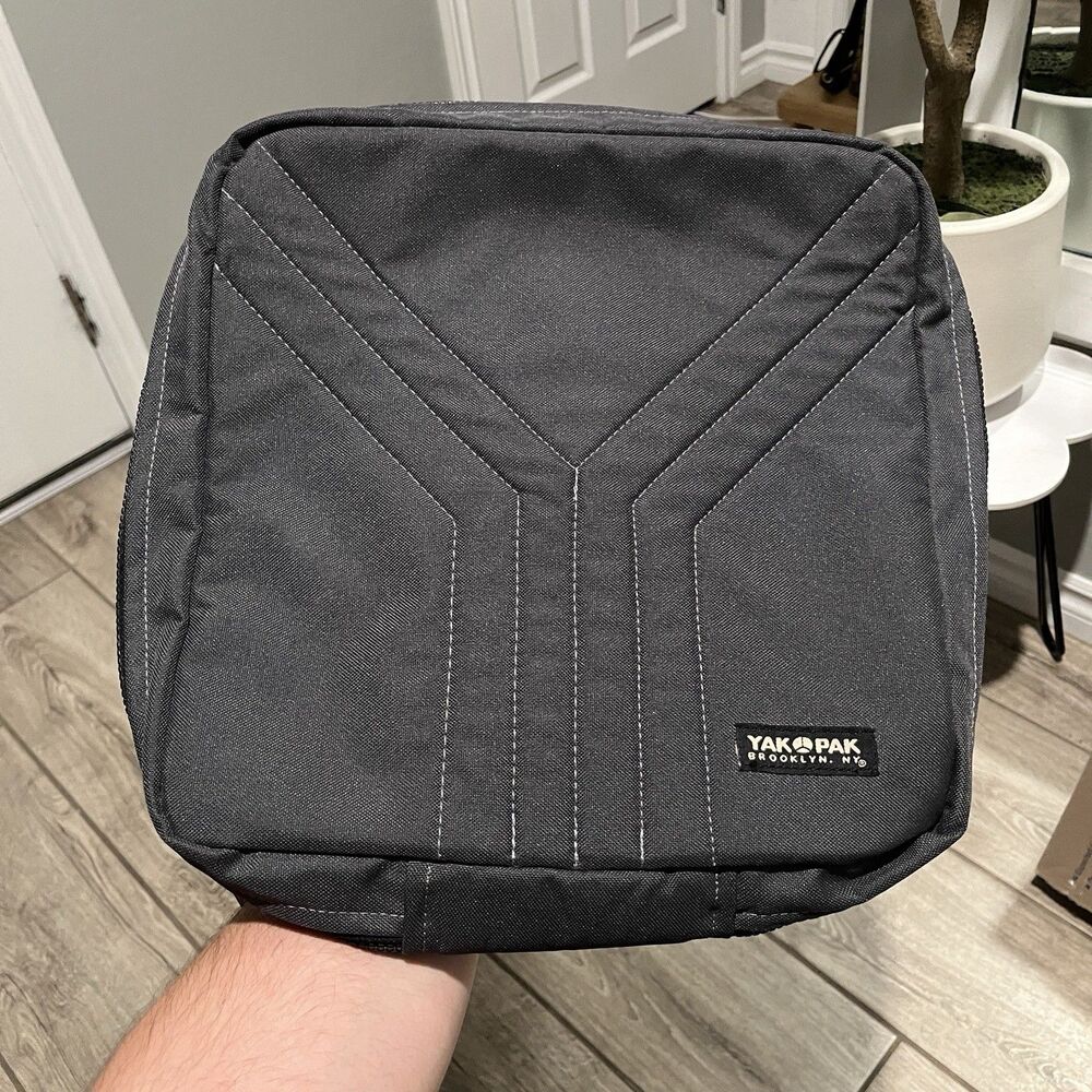 RARE Yak Pak Vexed Generation Design Y2K Vintage Crossbody Bag Sling Brooklyn NY